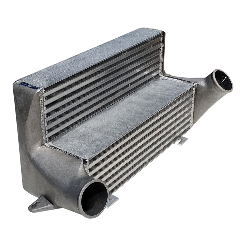 SteamSpeed BMW E9X-Chassis Race Intercooler w/ 7.5" High-Density Core